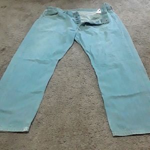 38/32 Levi Jeans